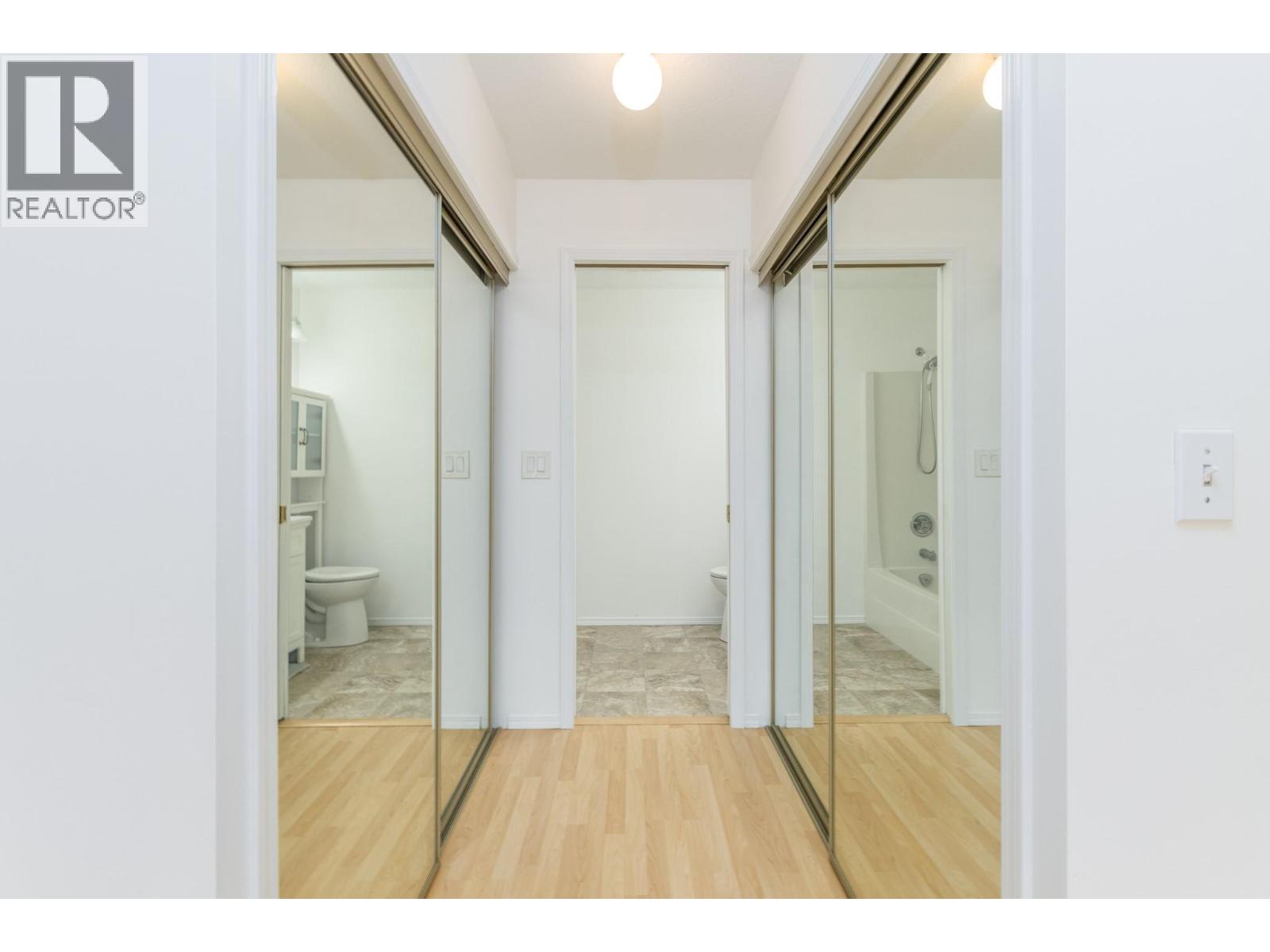 #14 111 HARBOURFRONT DRIVE NW - 20