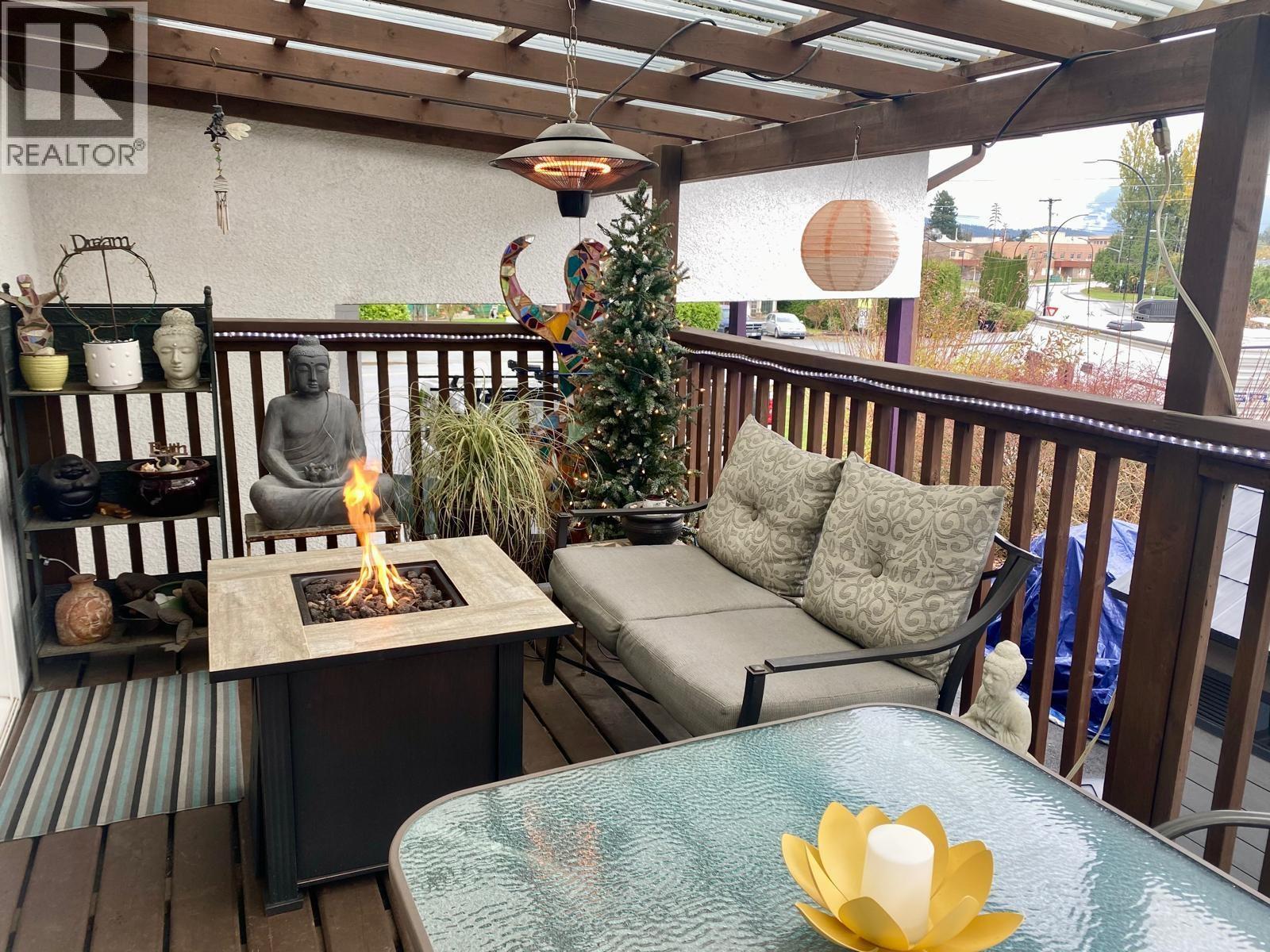 21776 MOUNTAINVIEW CRESCENT — photo 38