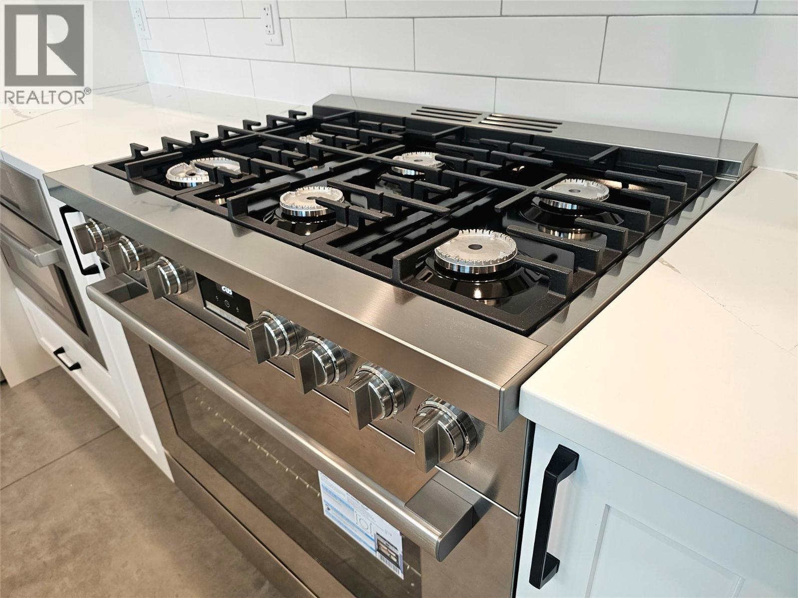 2801 HARLOW ROAD - 8