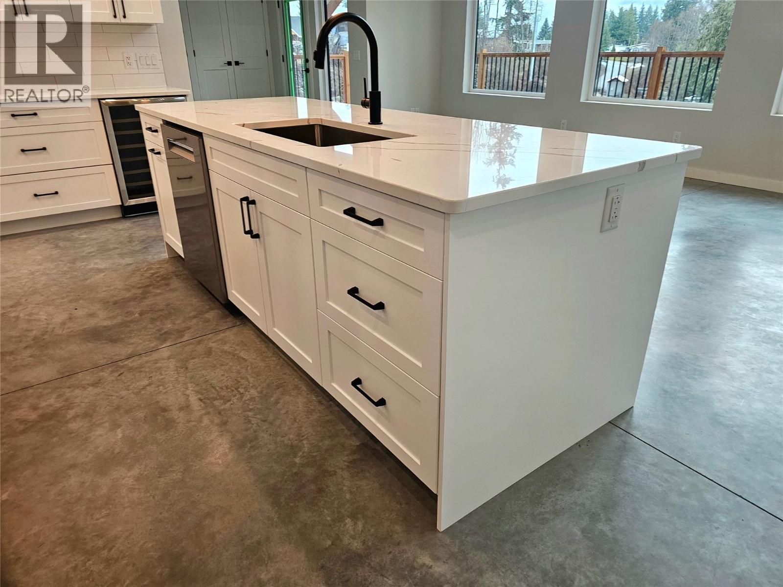 2801 HARLOW ROAD - 5