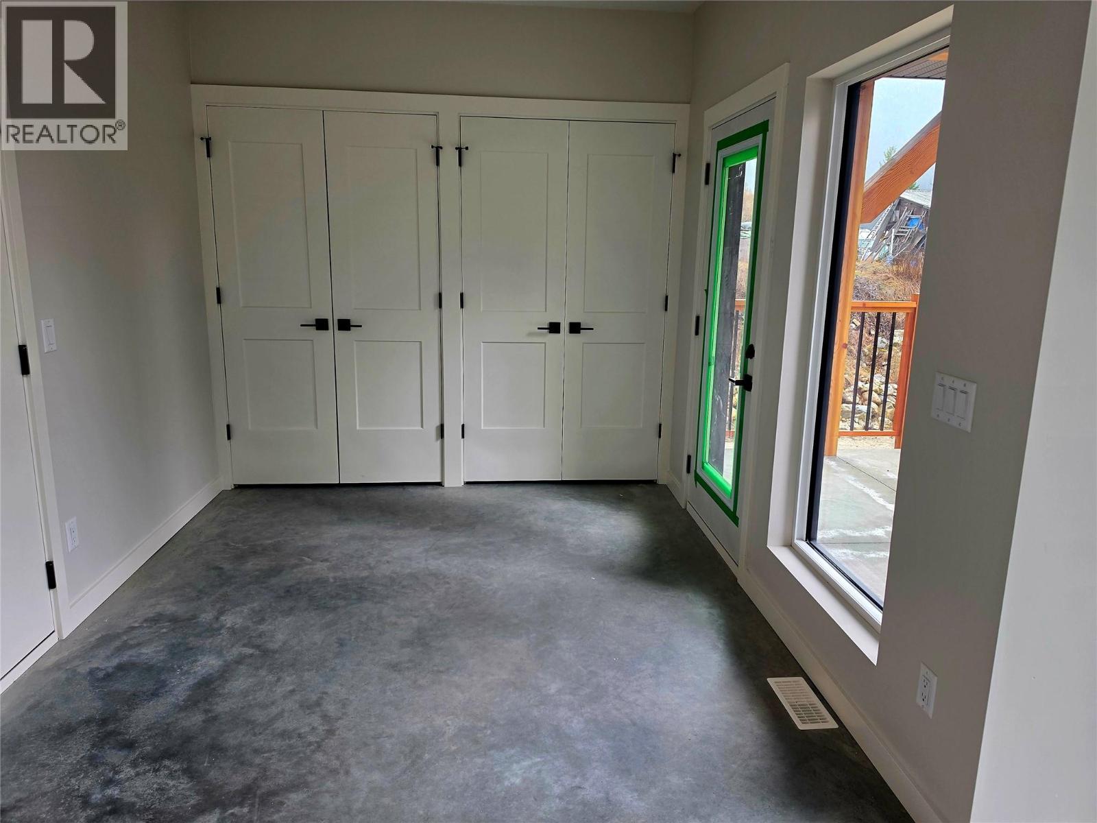 2801 HARLOW ROAD - 26