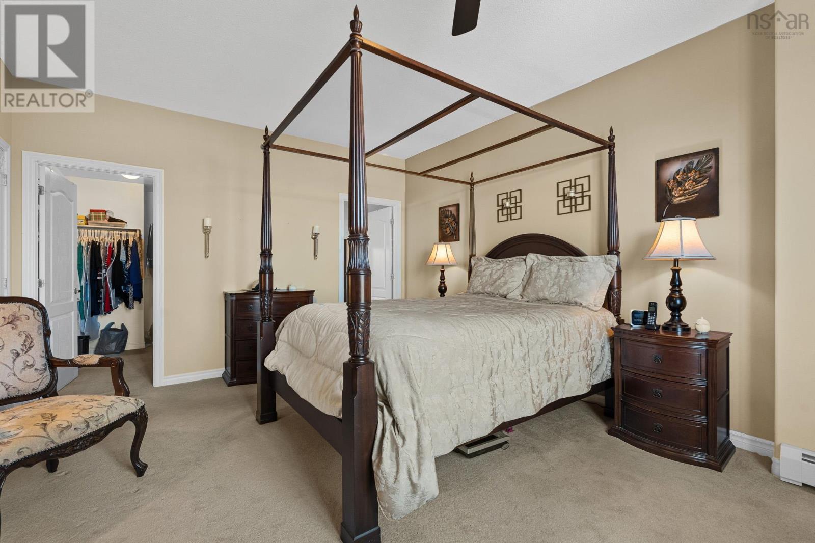 Property 44 of 45 of 407 36 Southgate Drive