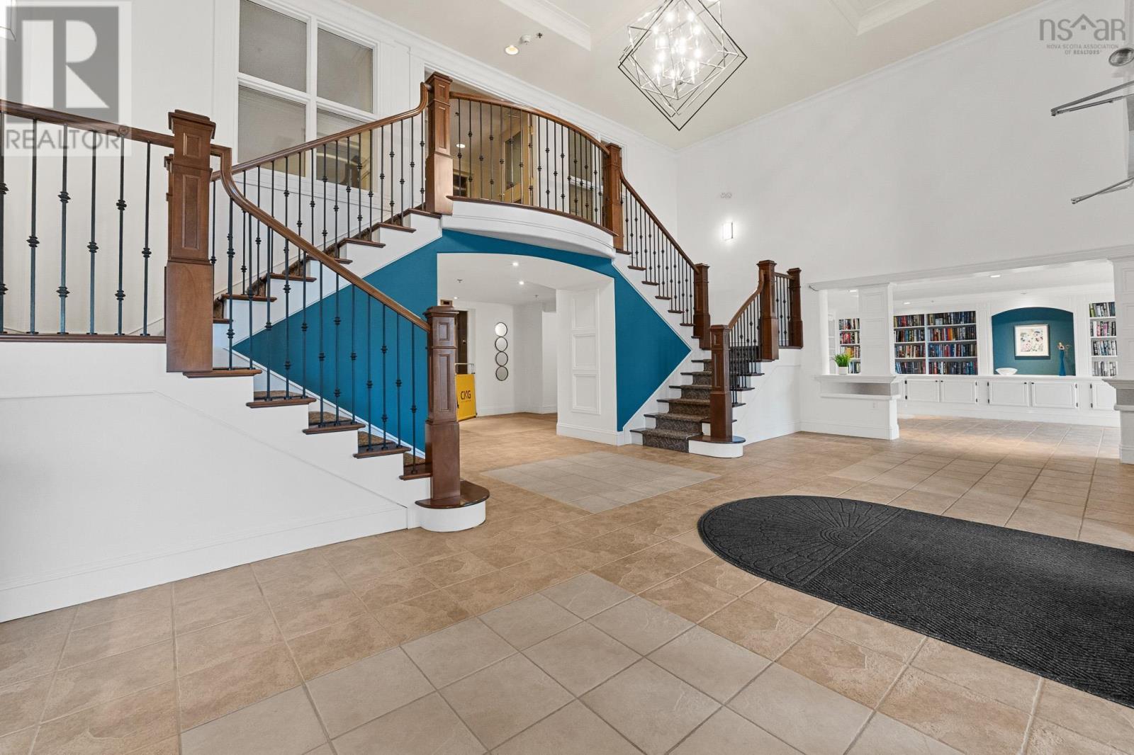 Property 8 of 45 of 407 36 Southgate Drive