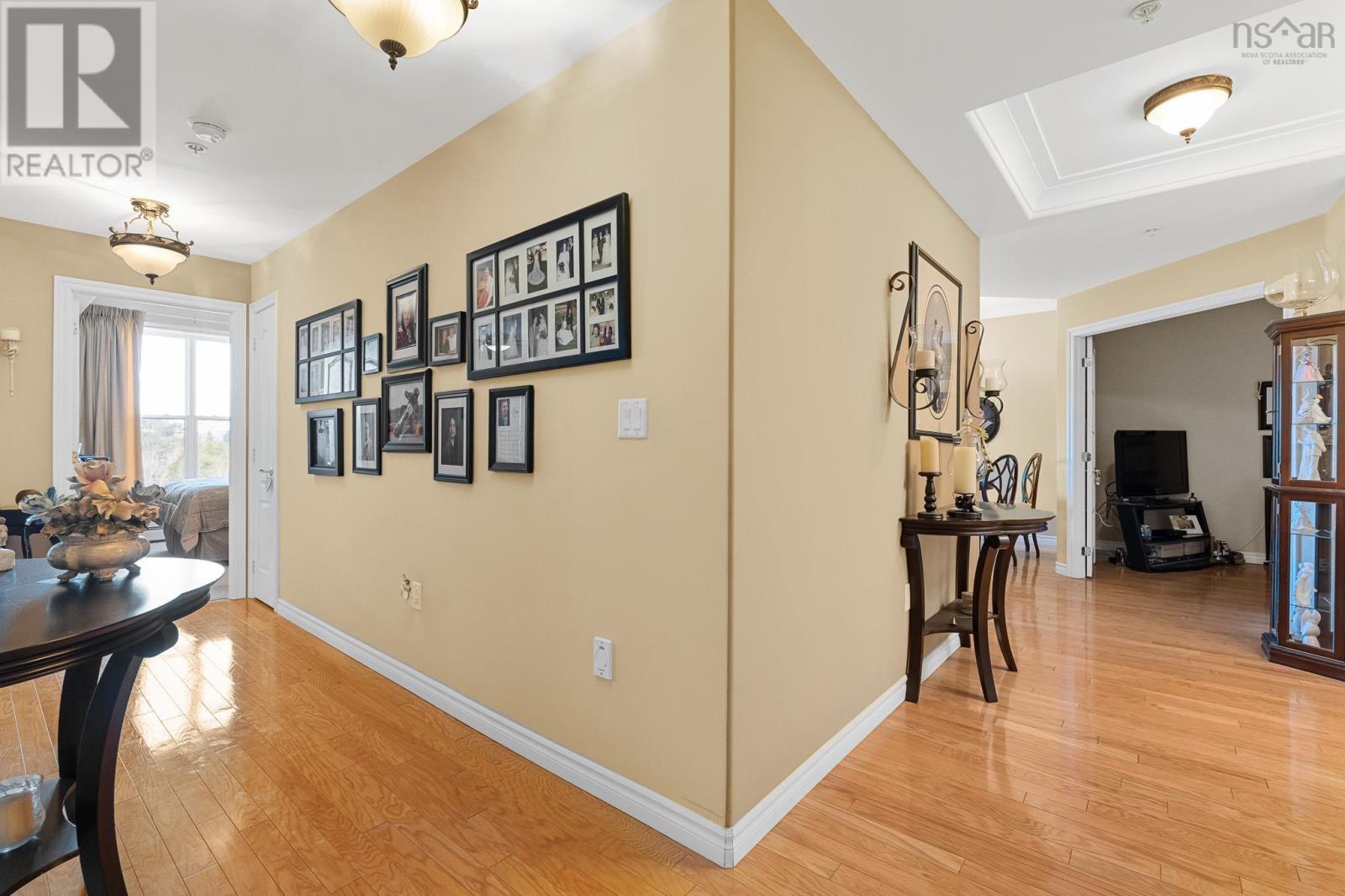 Property 26 of 45 of 407 36 Southgate Drive