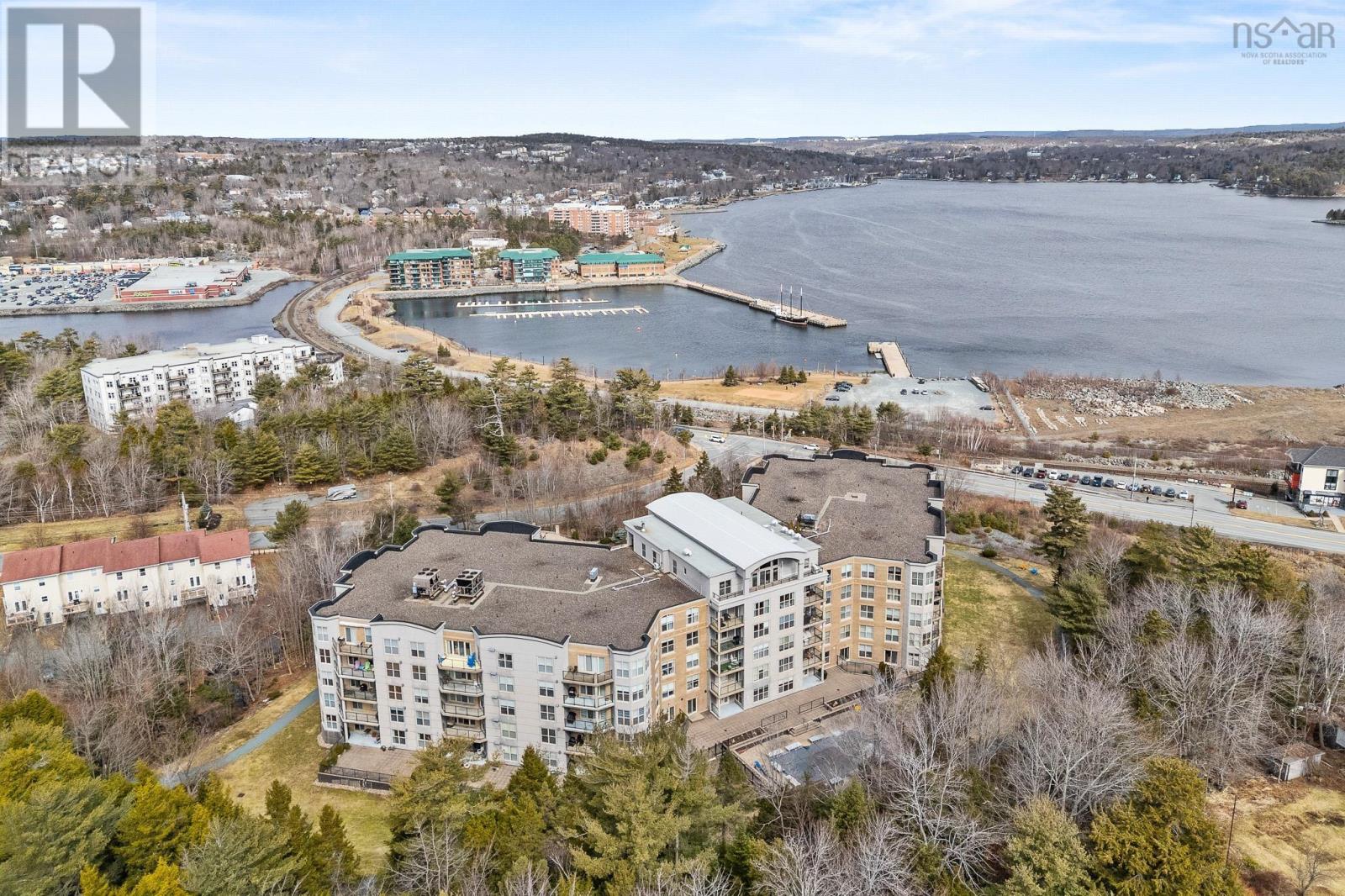 Property 32 of 45 of 407 36 Southgate Drive