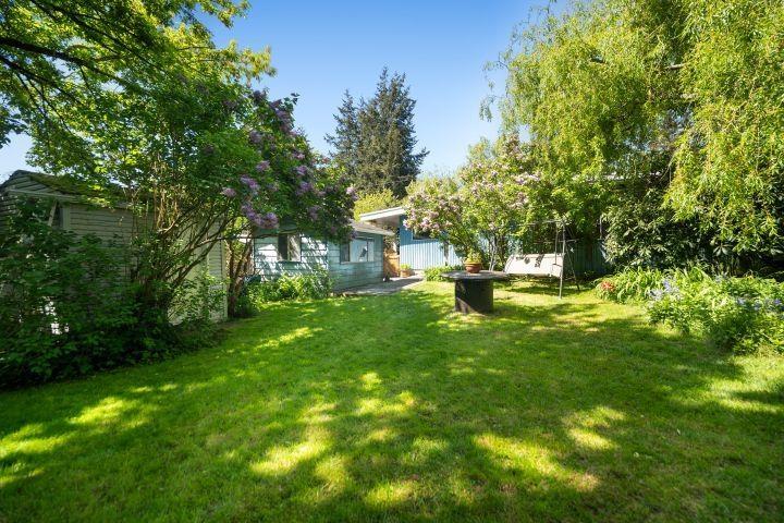 1056 STEVENS STREET, White Rock