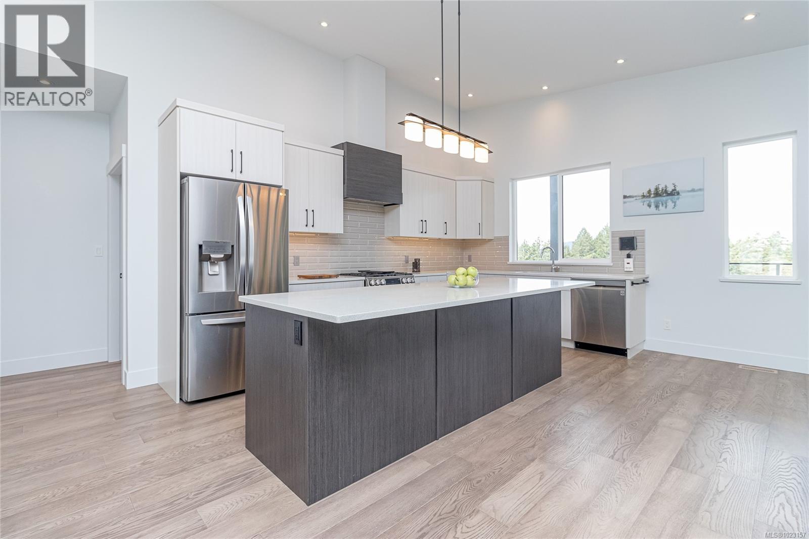  6257 Highwood Drive, Duncan