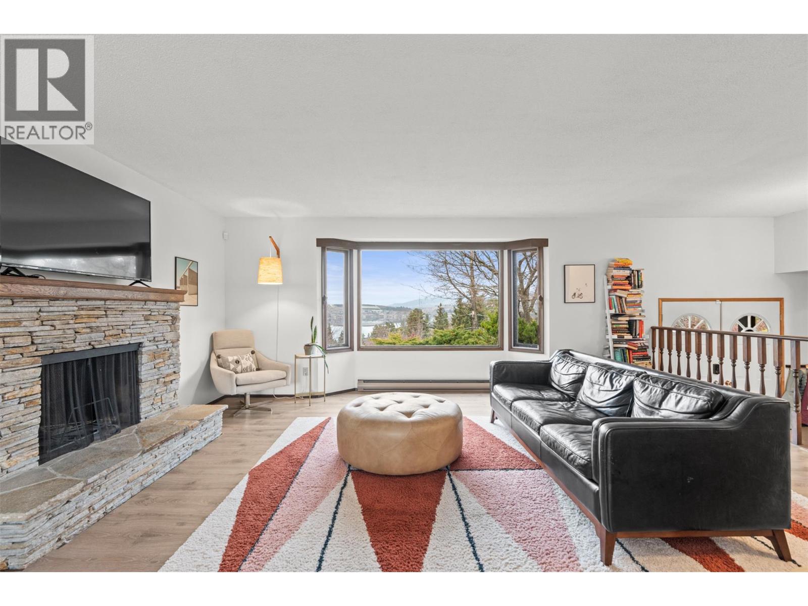 13501 SUMAC LANE - 9