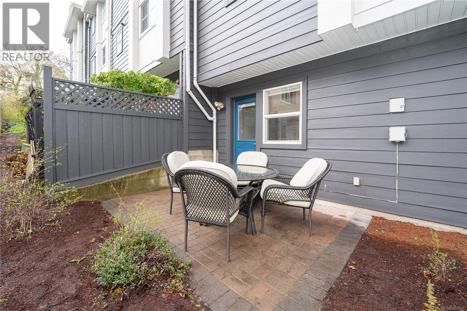 4 601 Nelson Street, Esquimalt