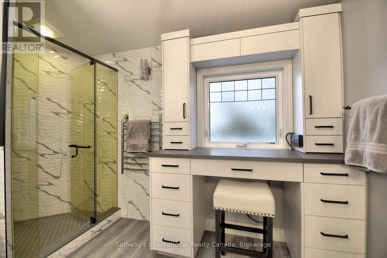 80 COREY CRESCENT - 16