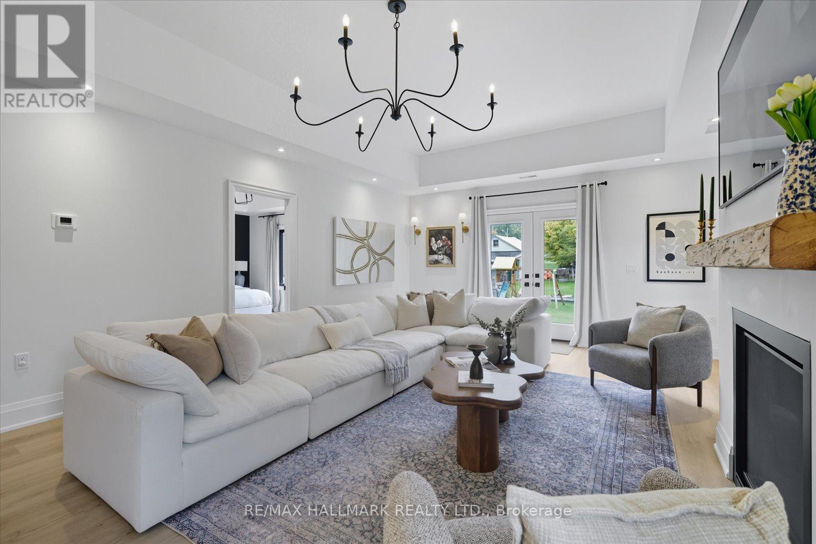 17 MILL STREET - 11