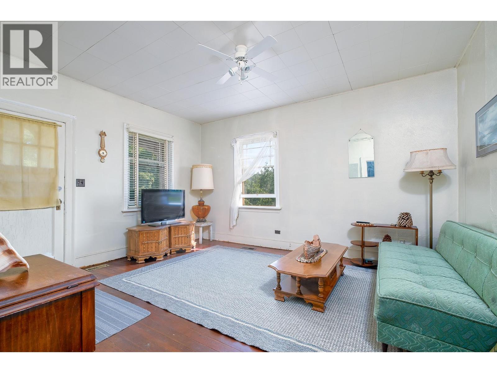 1929 UNION Avenue, Rossland