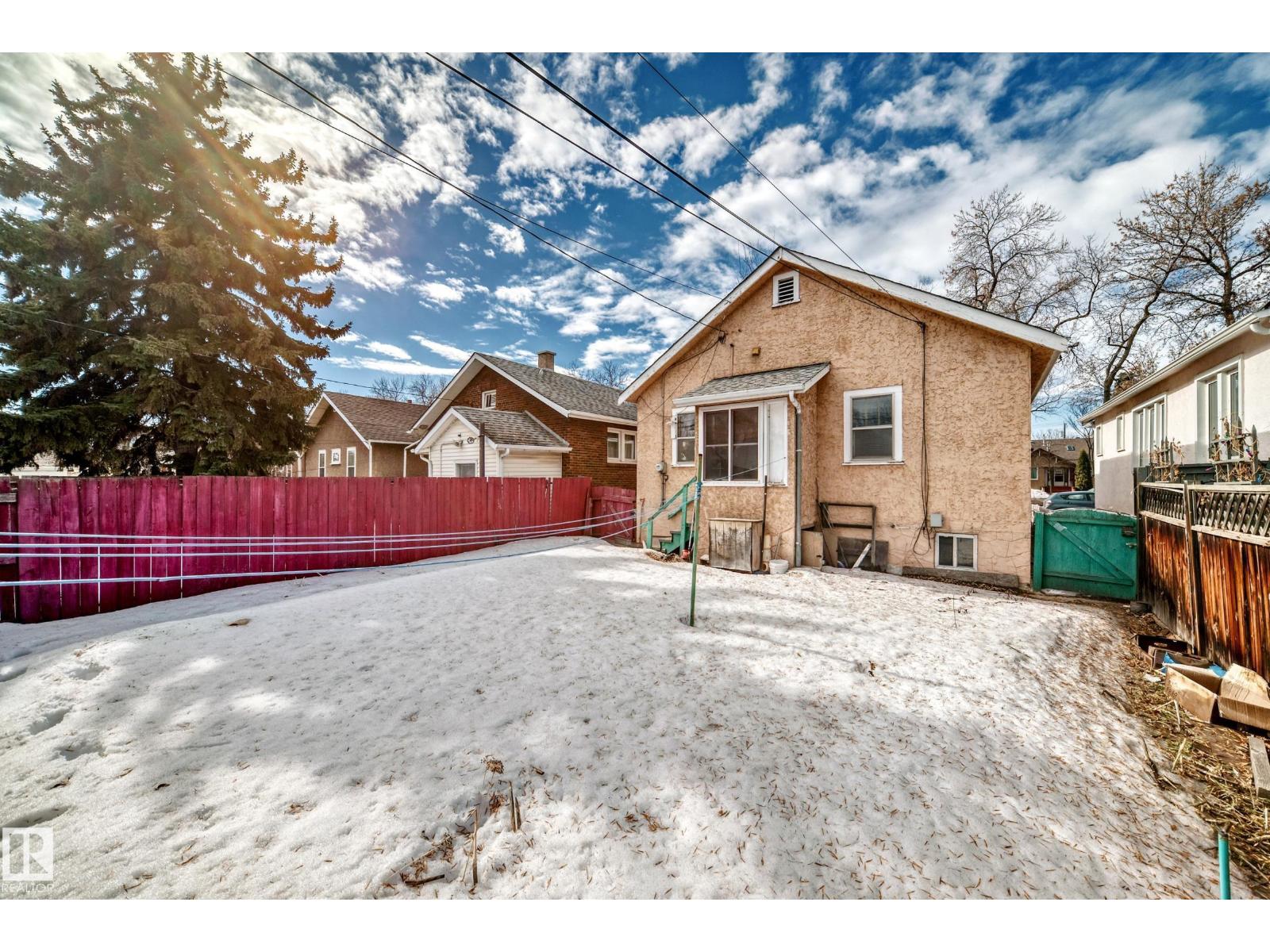 11239 97 ST NW - 45