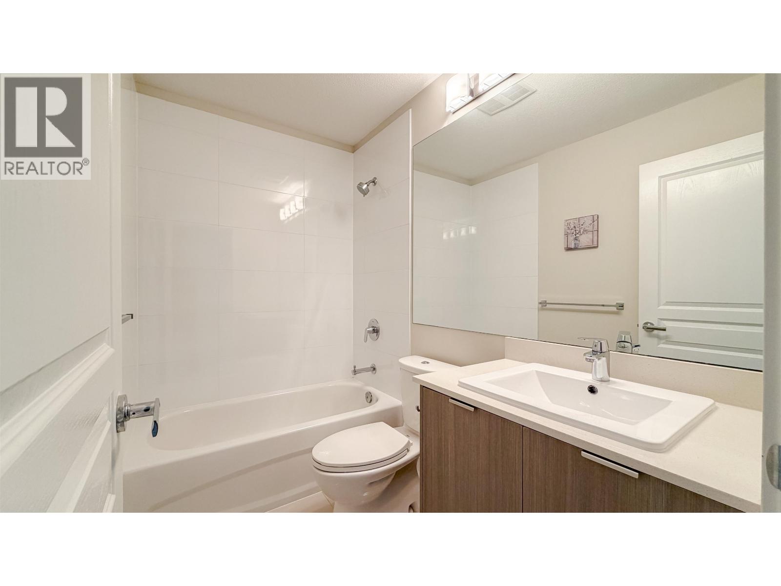 #128-5550 ADMIRAL Way, Ladner