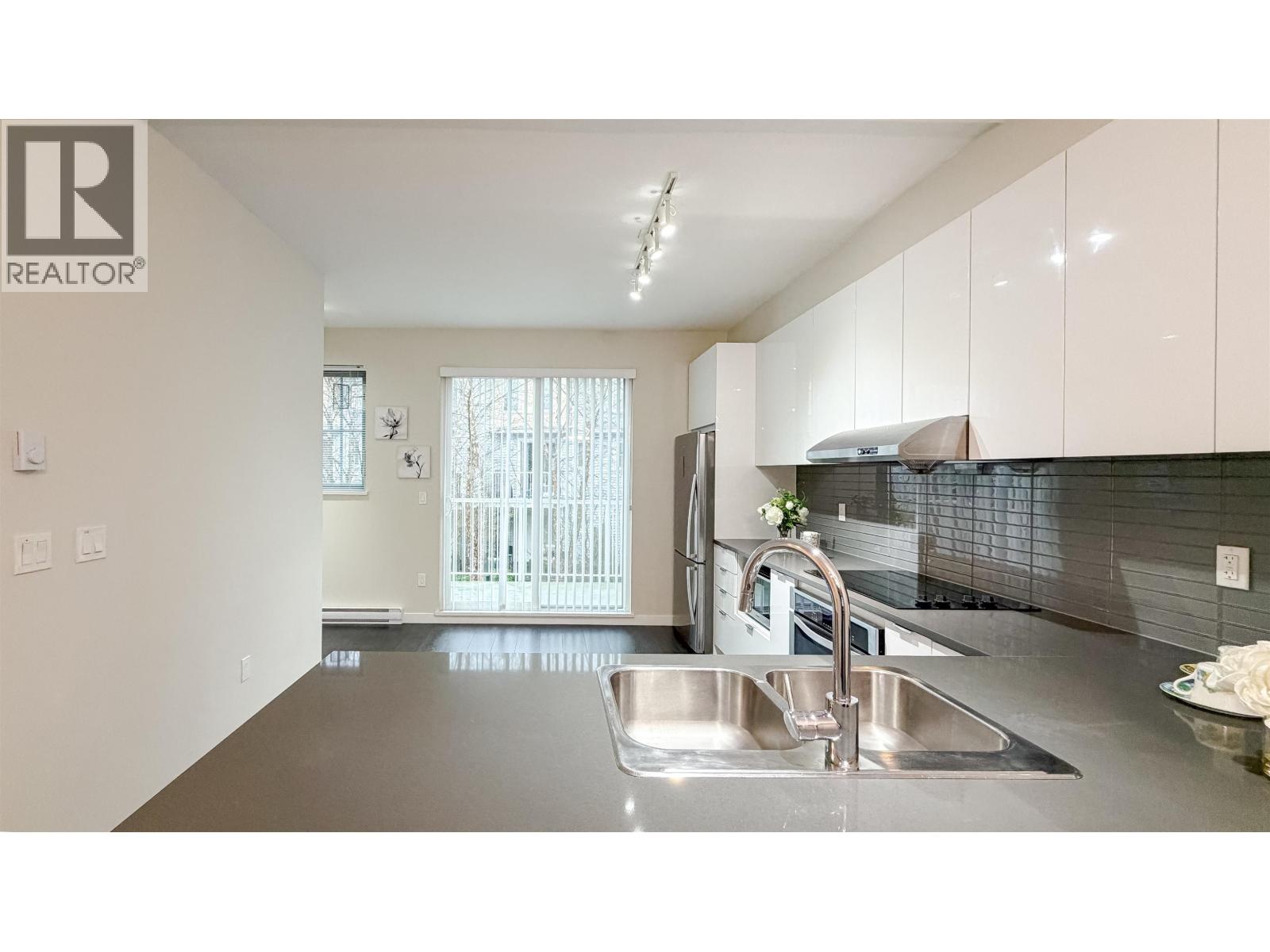 #128-5550 ADMIRAL Way, Ladner