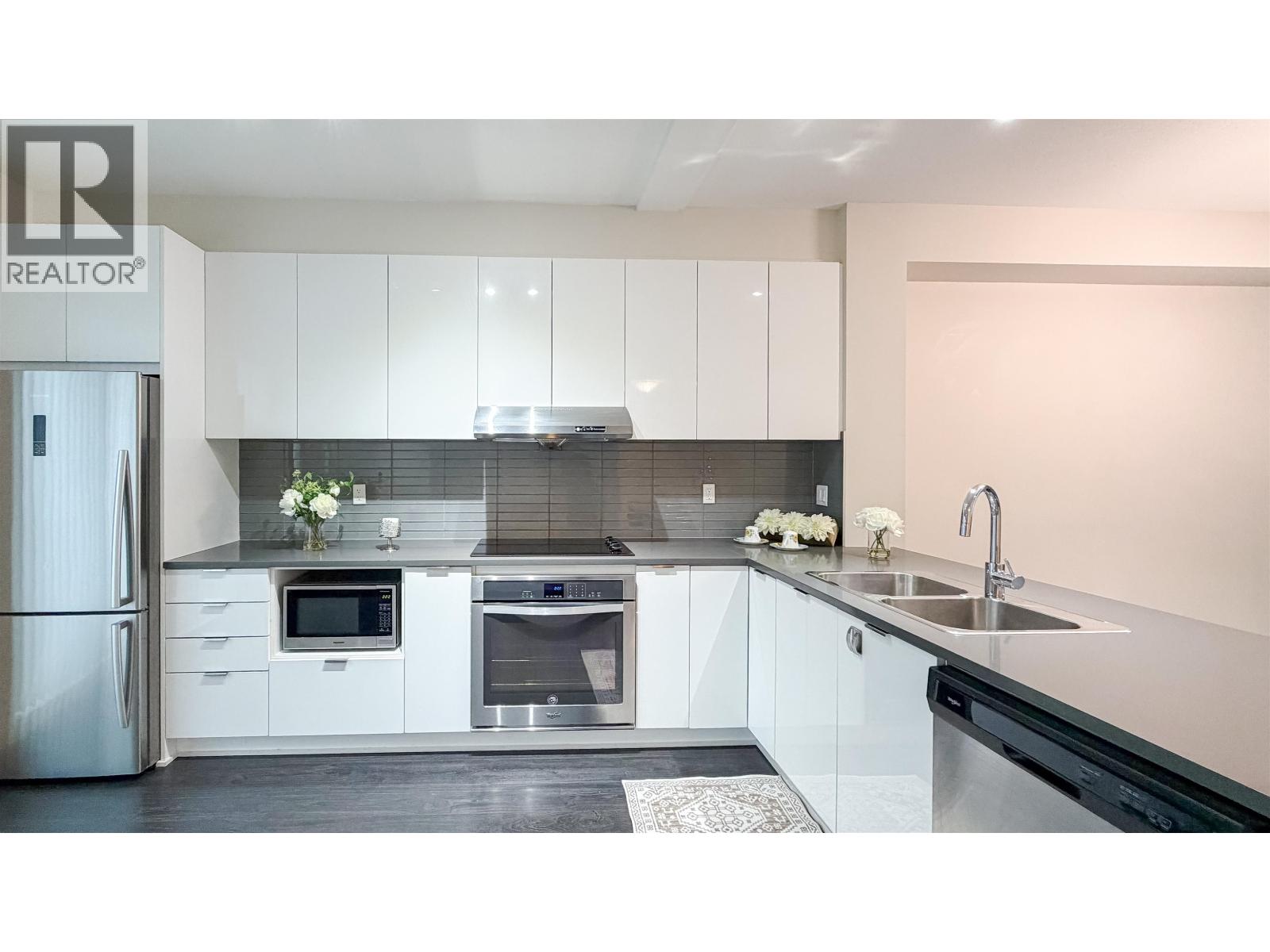 #128-5550 ADMIRAL Way, Ladner