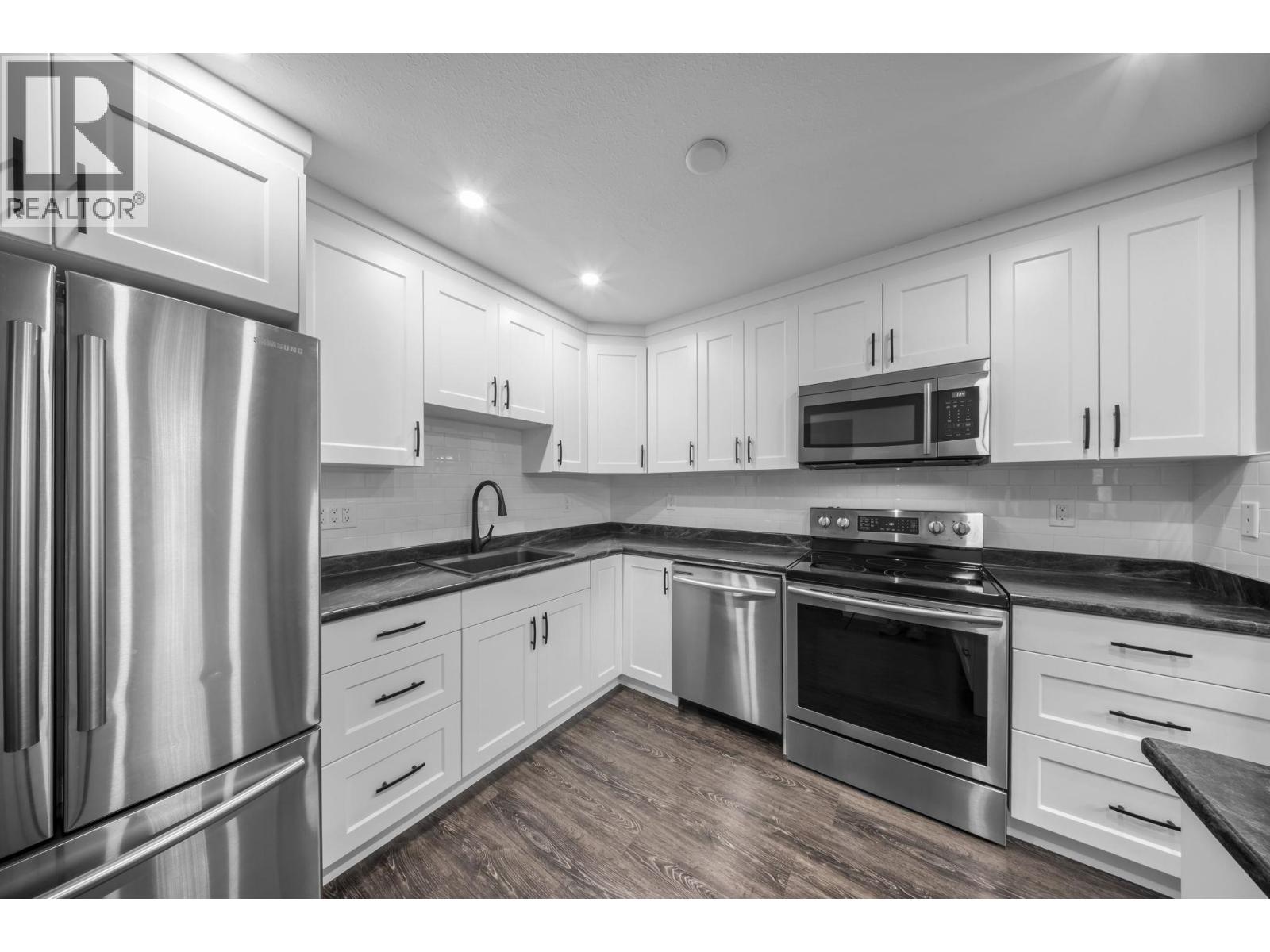 306 19236 FORD ROAD, Pitt Meadows