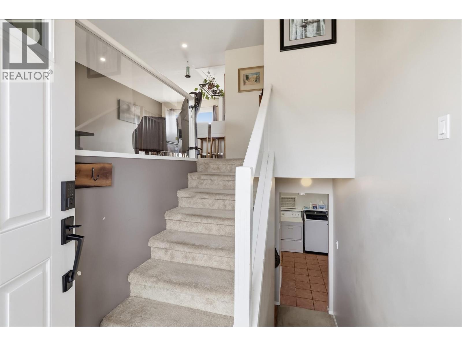 1290 HIGHRIDGE DRIVE - 26