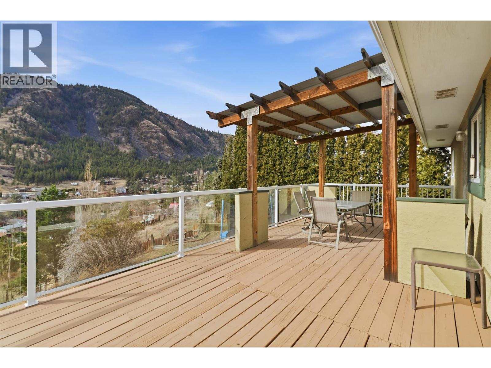 1290 HIGHRIDGE DRIVE - 16