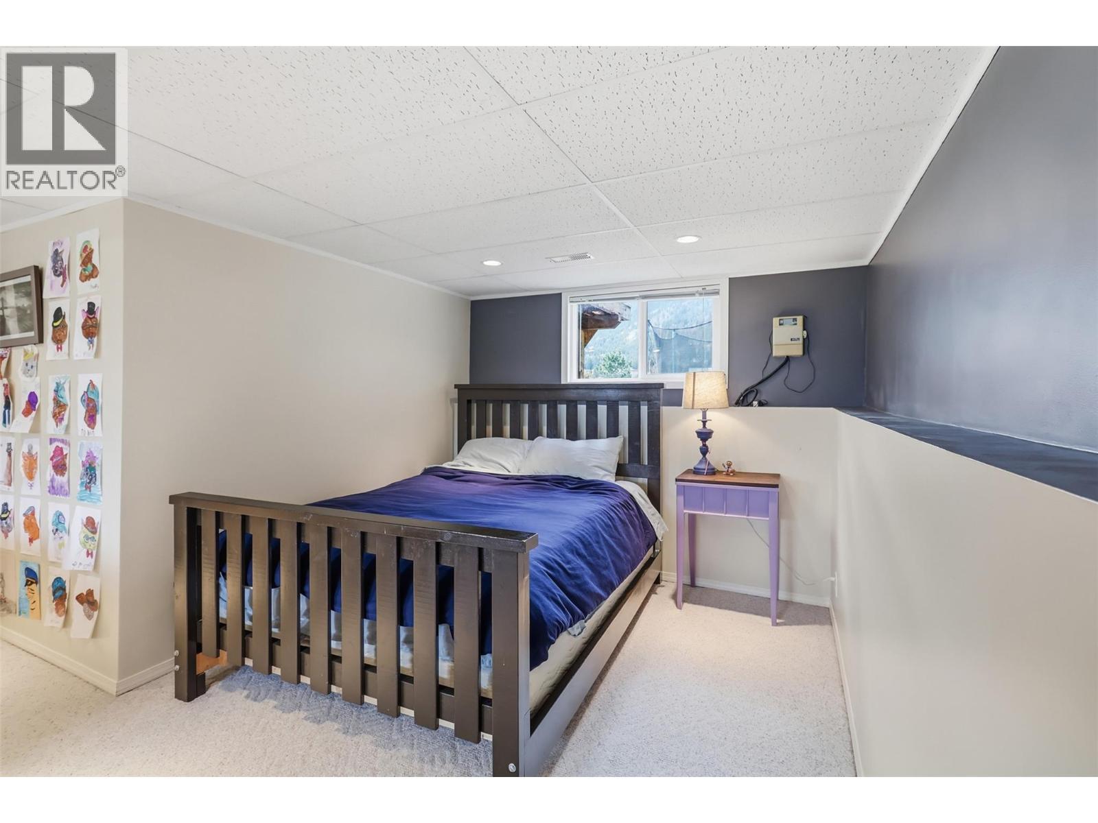 1290 HIGHRIDGE DRIVE - 29