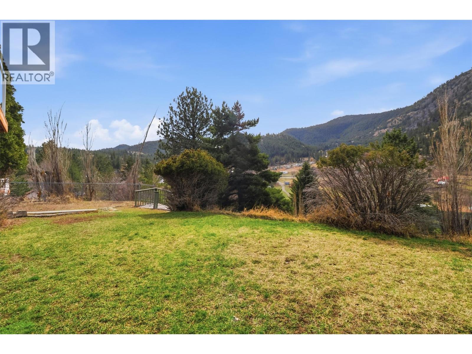 1290 HIGHRIDGE DRIVE - 39