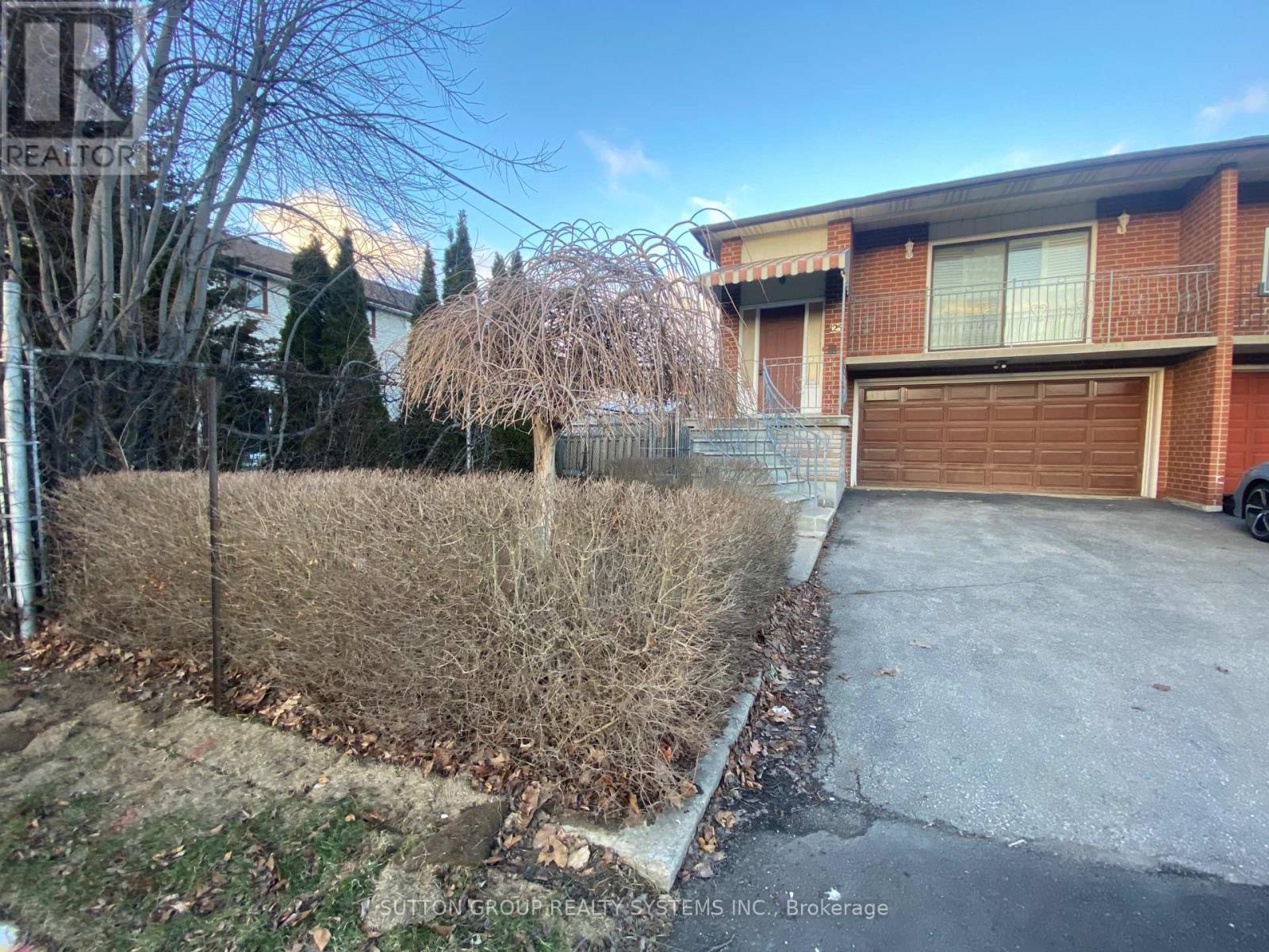 125 SENTINEL ROAD - 1