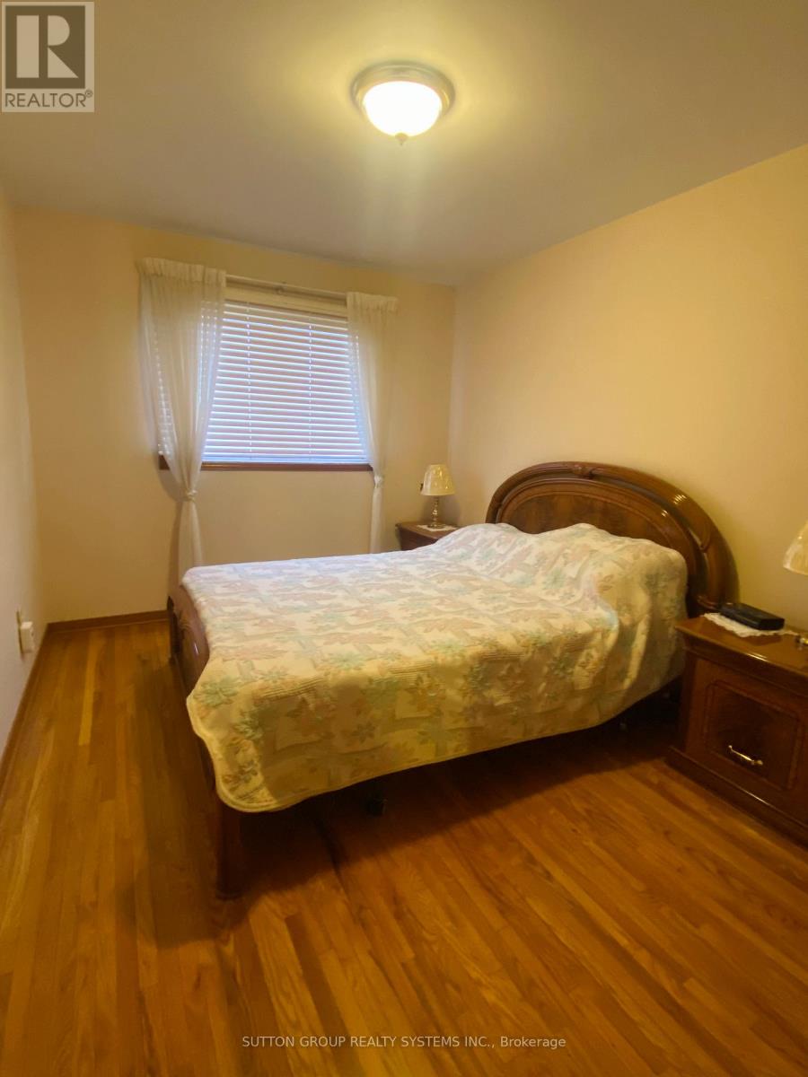 125 SENTINEL ROAD - 13