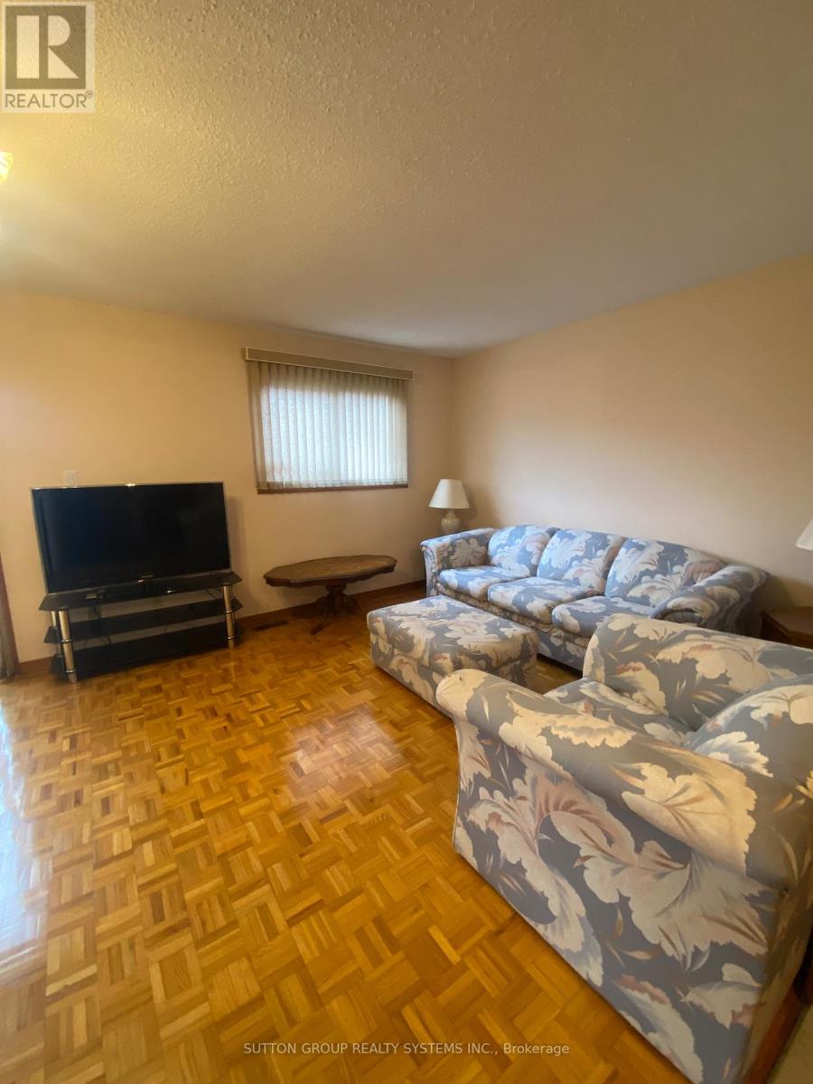 125 SENTINEL ROAD - 16
