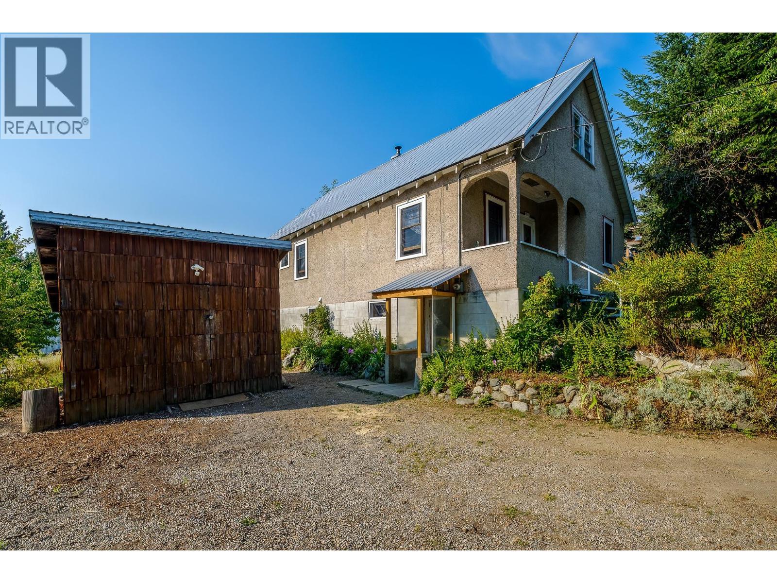  1929 UNION Avenue, Rossland