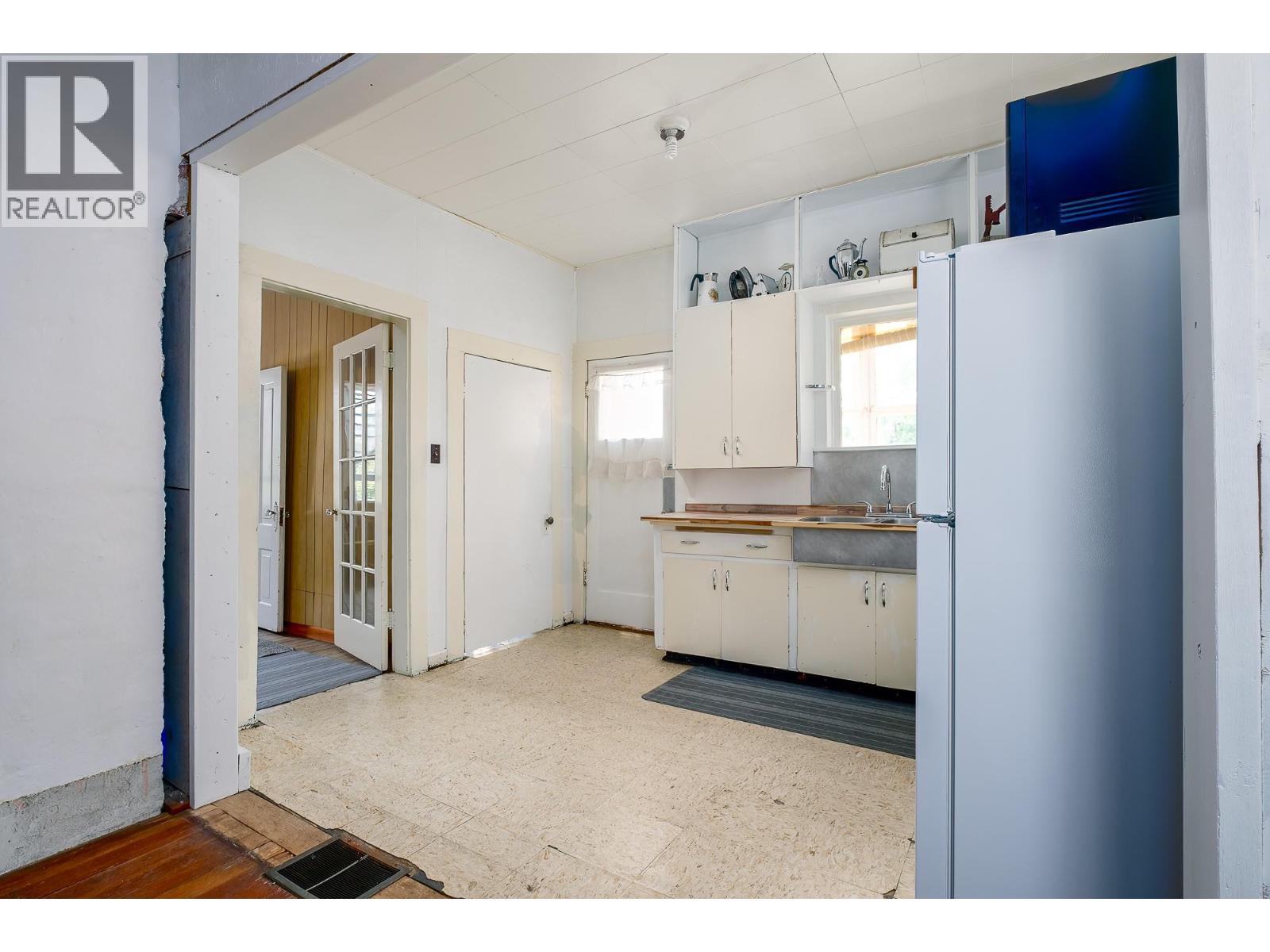  1929 UNION Avenue, Rossland