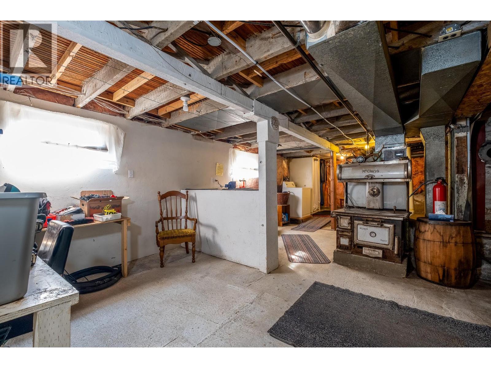  1929 UNION Avenue, Rossland