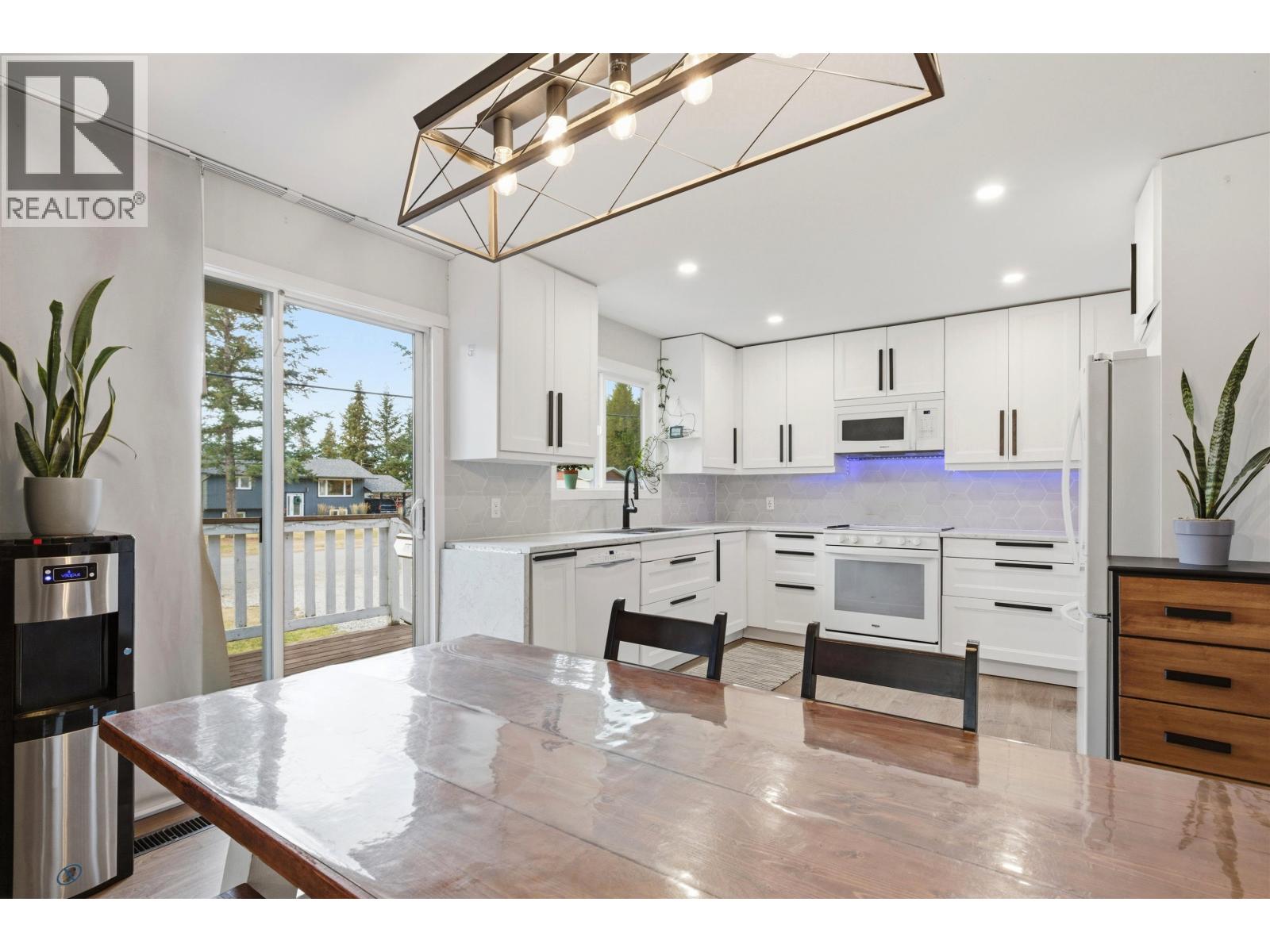 1522 DOG CREEK ROAD - 5