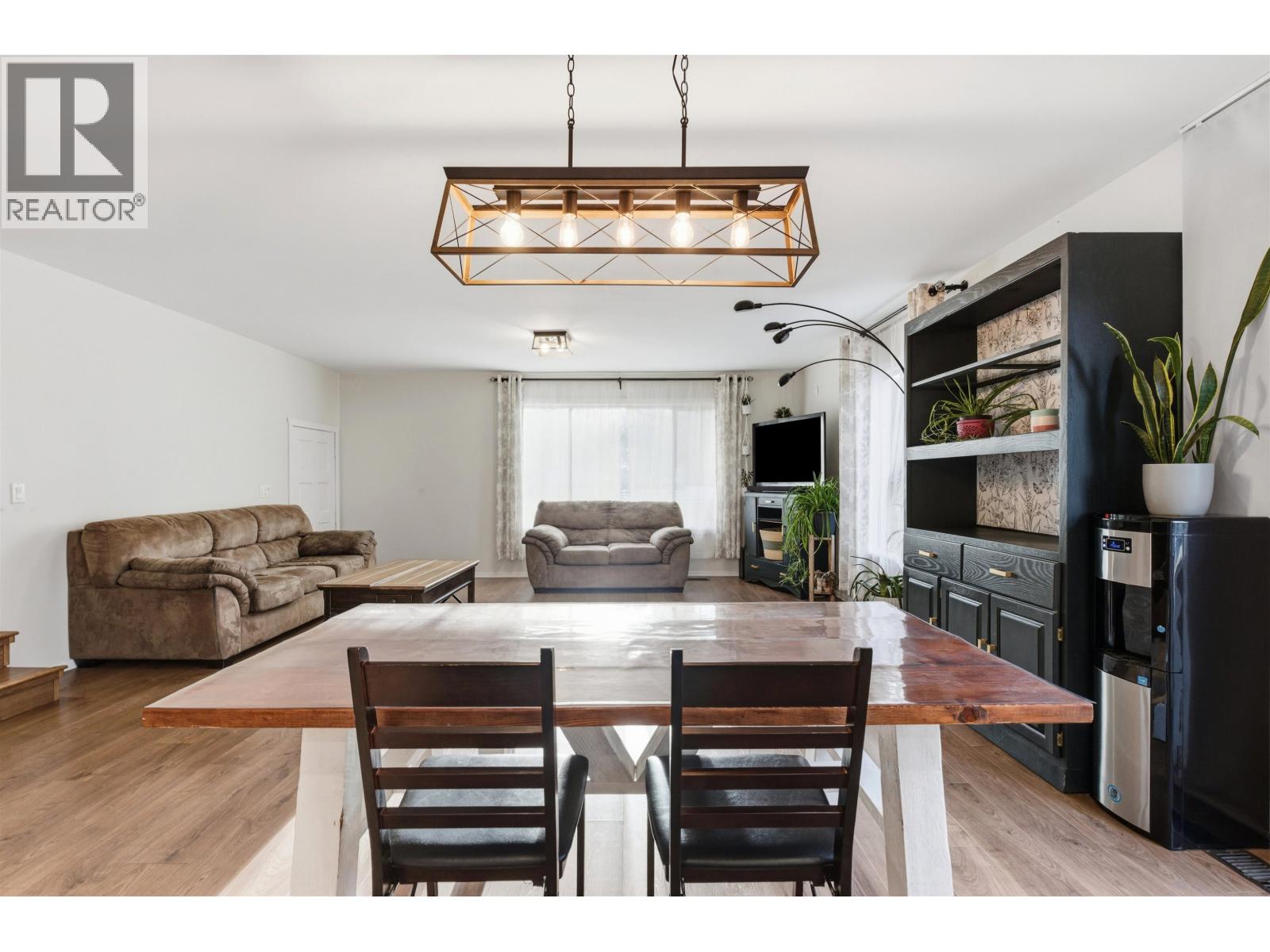 1522 DOG CREEK ROAD - 8