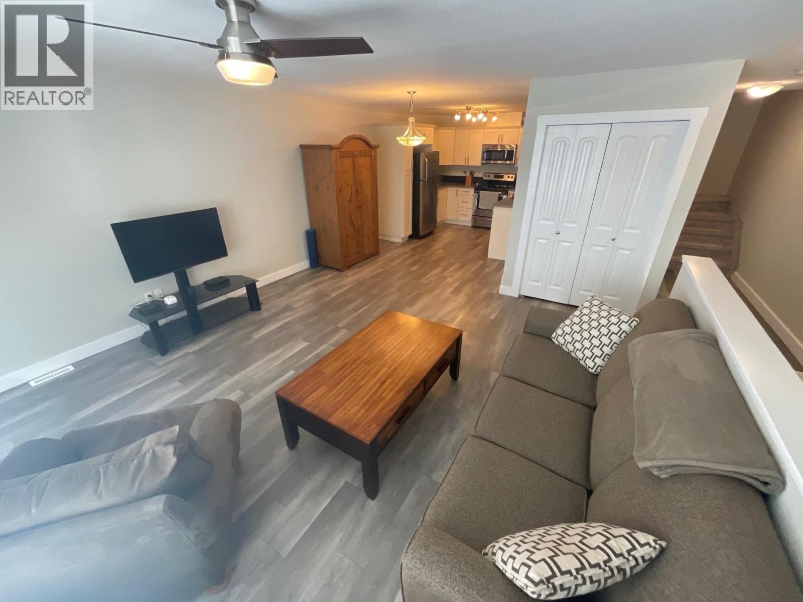 #161 10104 114A AVENUE - 4