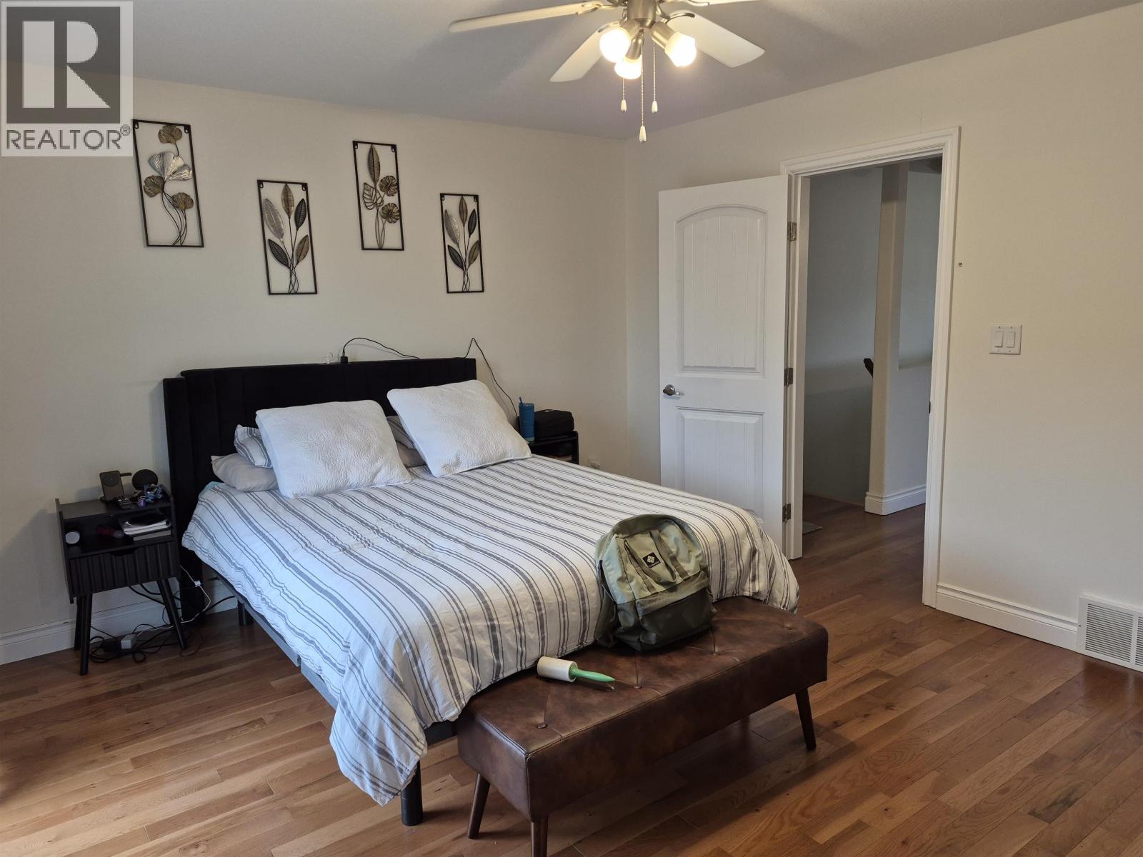 #124 4404 5TH AVENUE - Image 3