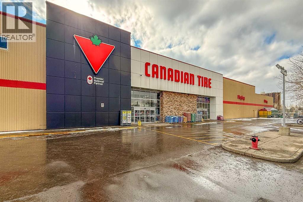 Single Family House for Sale in   Dalton Drive NW Dalhousie Calgary 