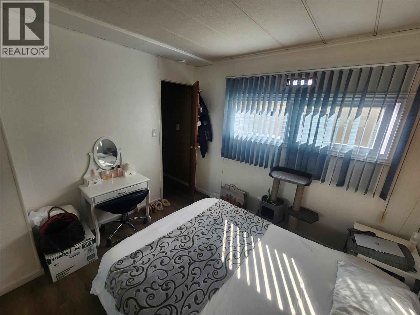 #2 8508 Clerke Road - 22