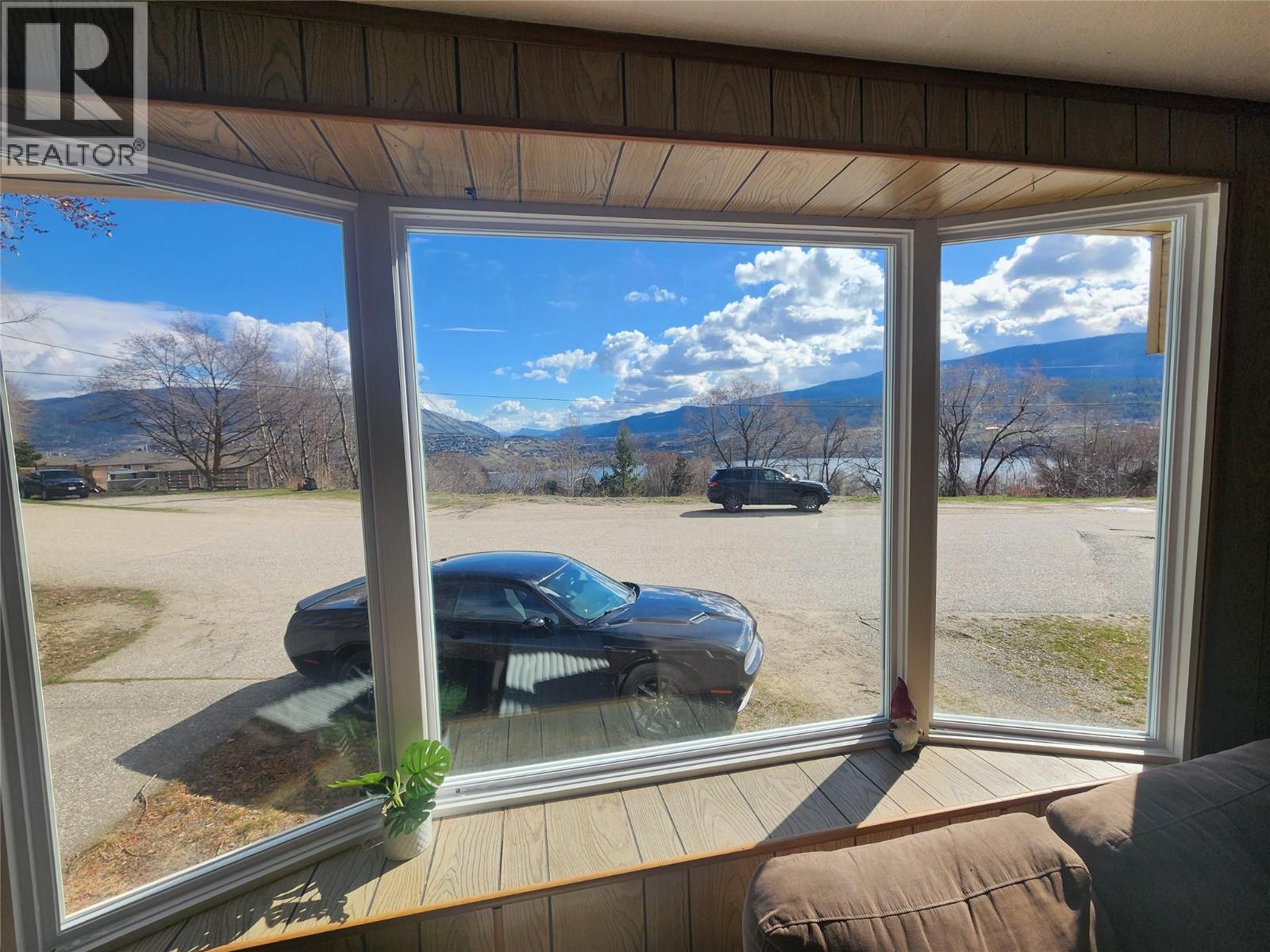 8508 Clerke Road Unit# 2, Coldstream