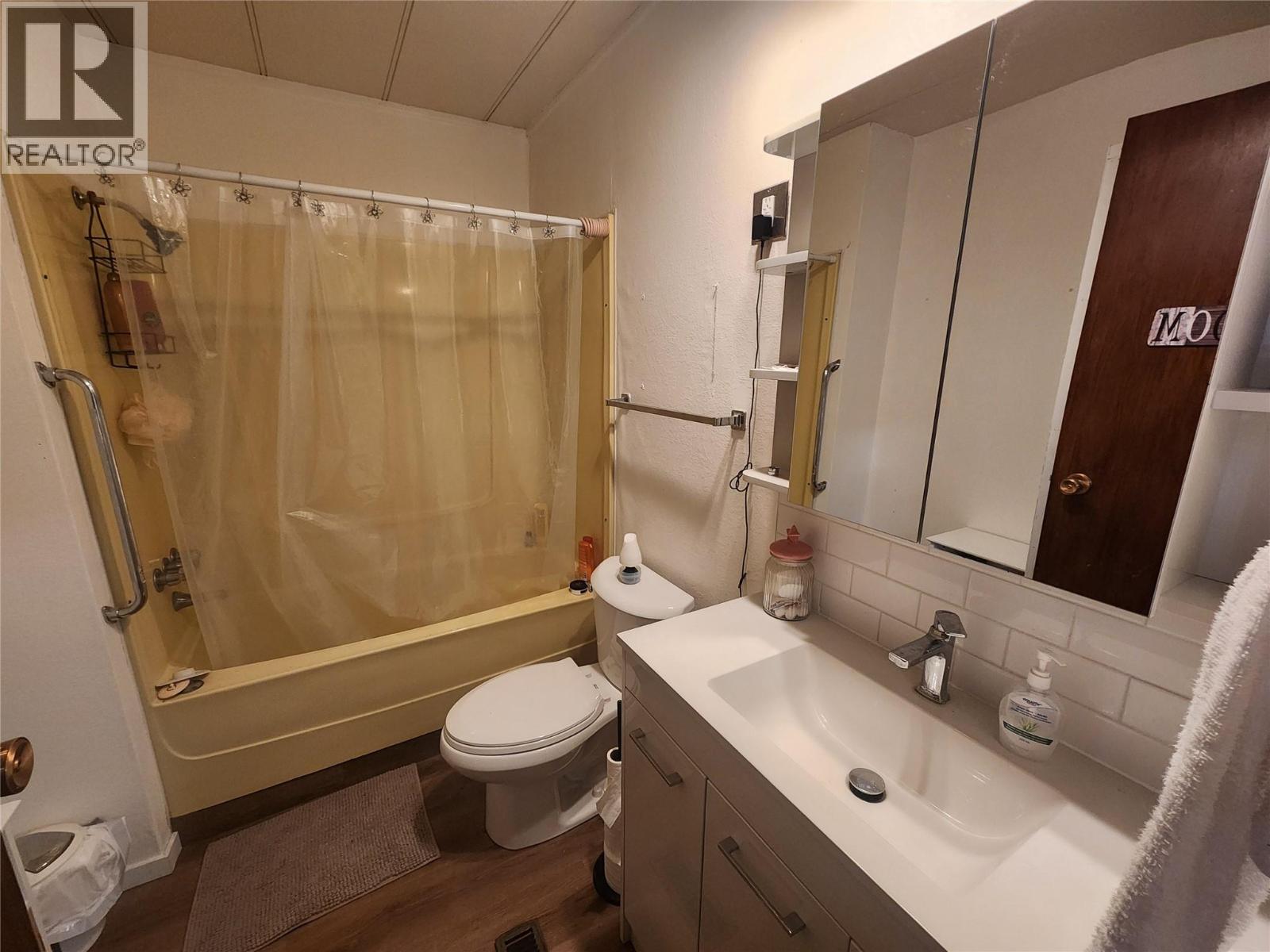 8508 Clerke Road Unit# 2, Coldstream