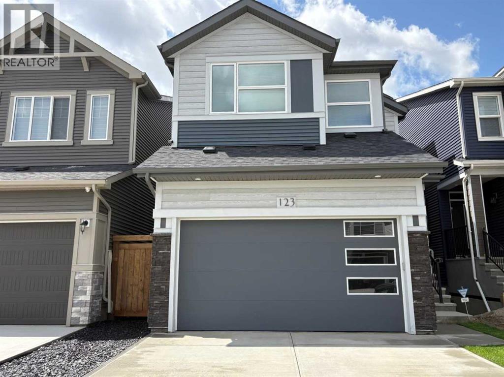 Single Family House 4 Level for Sale in  Mitchell Way NW Glacier Ridge Calgary 