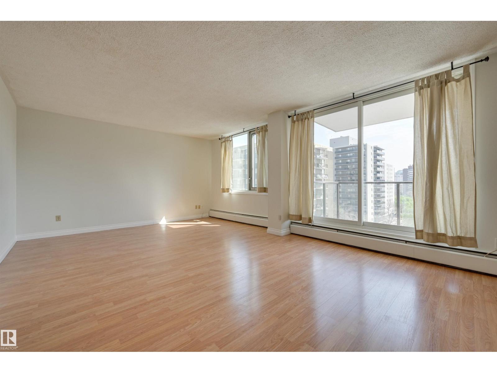 #802 10011 116 ST NW - 10