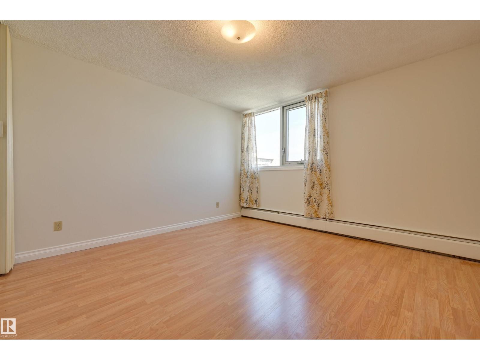 #802 10011 116 ST NW - 23