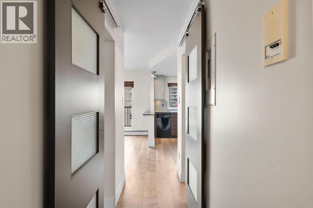 Single Family House for Sale in    Avenue SW Beltline Calgary 