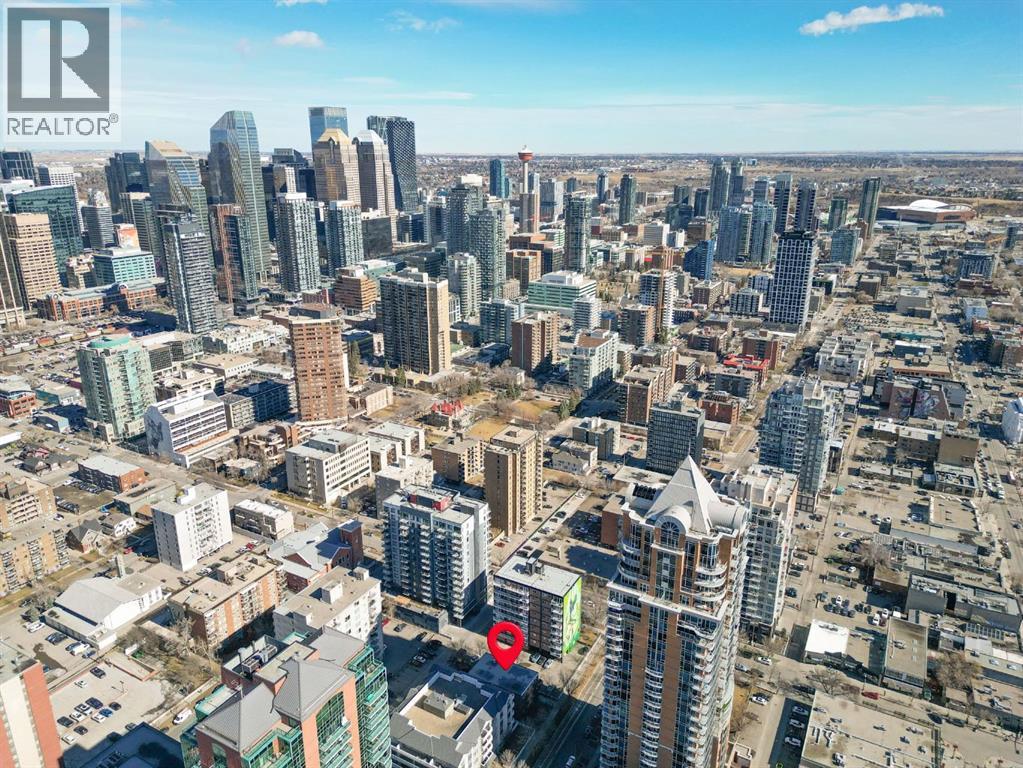 Single Family House for Sale in    Avenue SW Beltline Calgary 