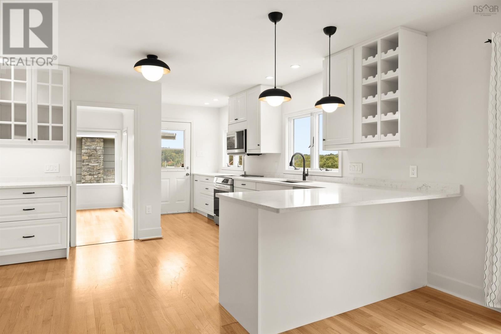 Property 42 of 48 of 5845 Inglewood Drive