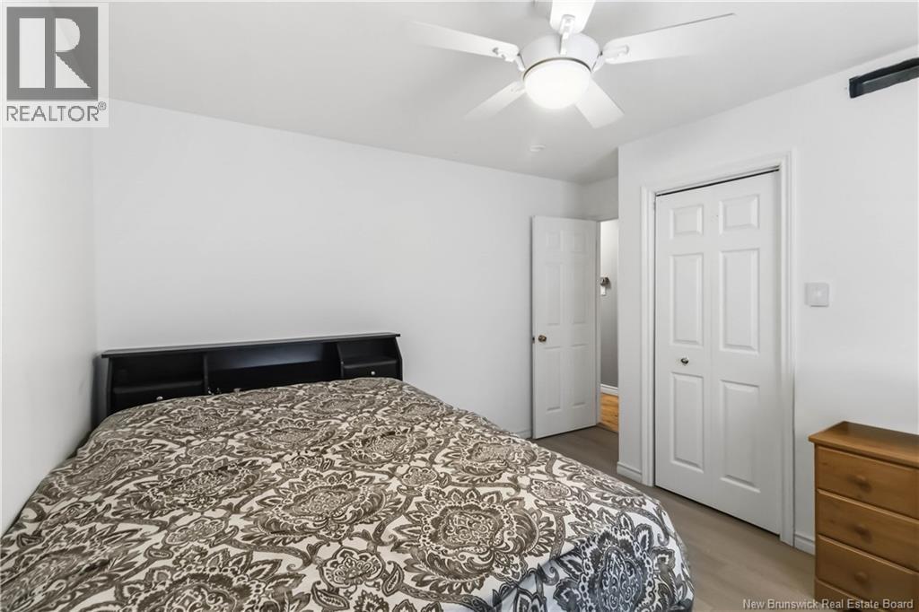 23 FLINT COURT - 21