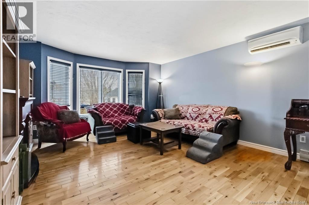 23 FLINT COURT - 6