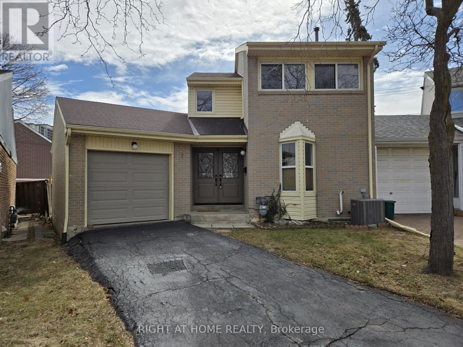 Listing photo of 2 GILES COURT