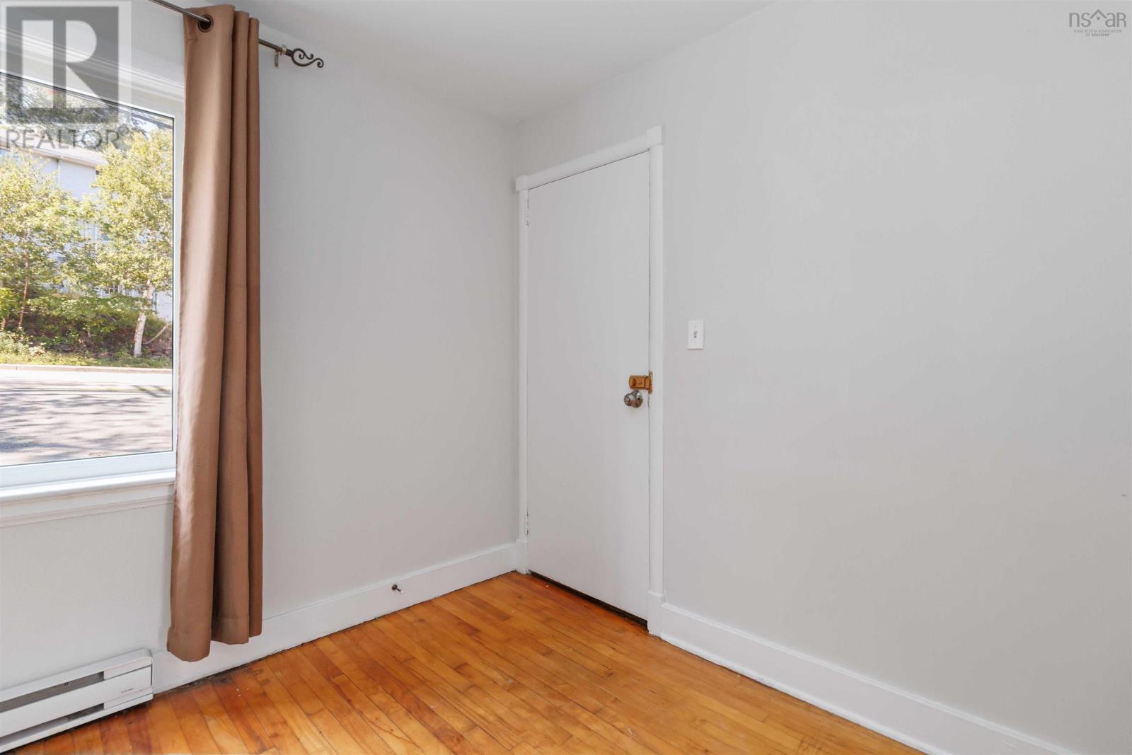 Property 33 of 49 of 358-360 St Margarets Bay Road