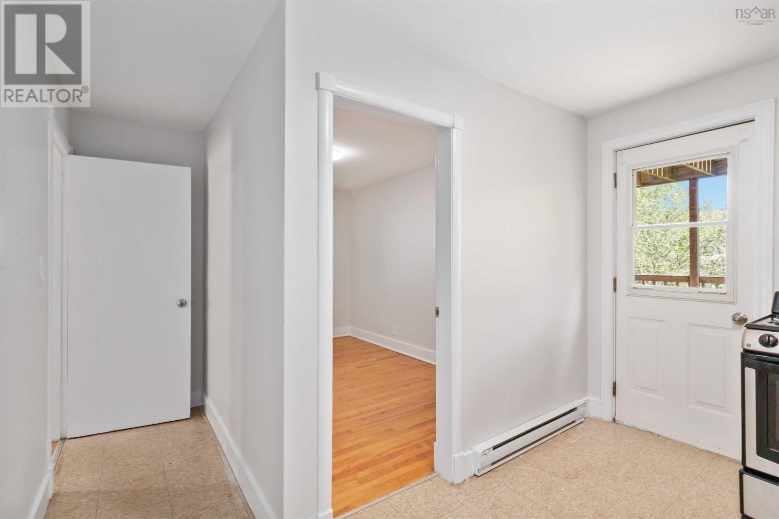 Property 30 of 49 of 358-360 St Margarets Bay Road